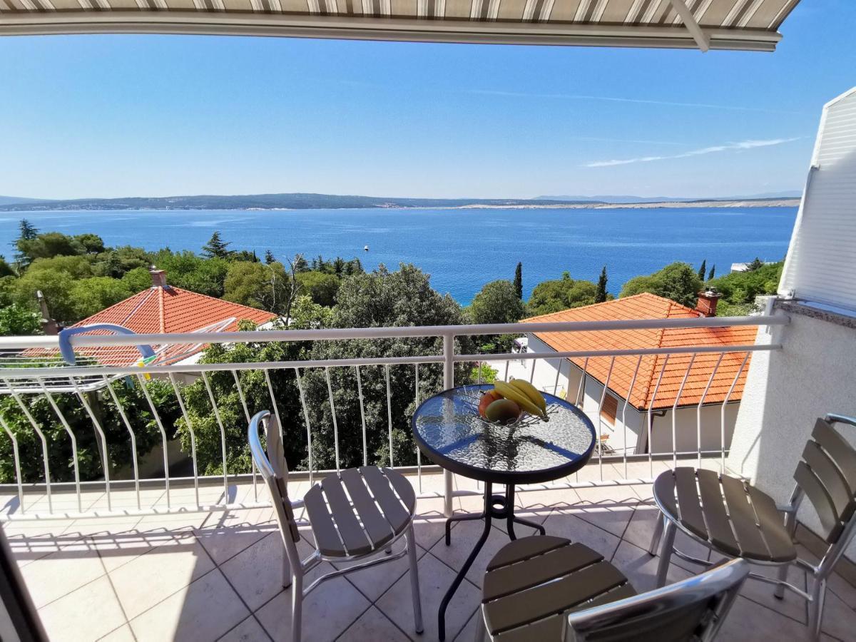Apartments Maja Драмал Екстериор снимка
