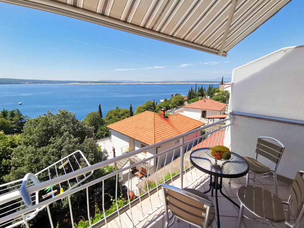 Apartments Maja Драмал Екстериор снимка